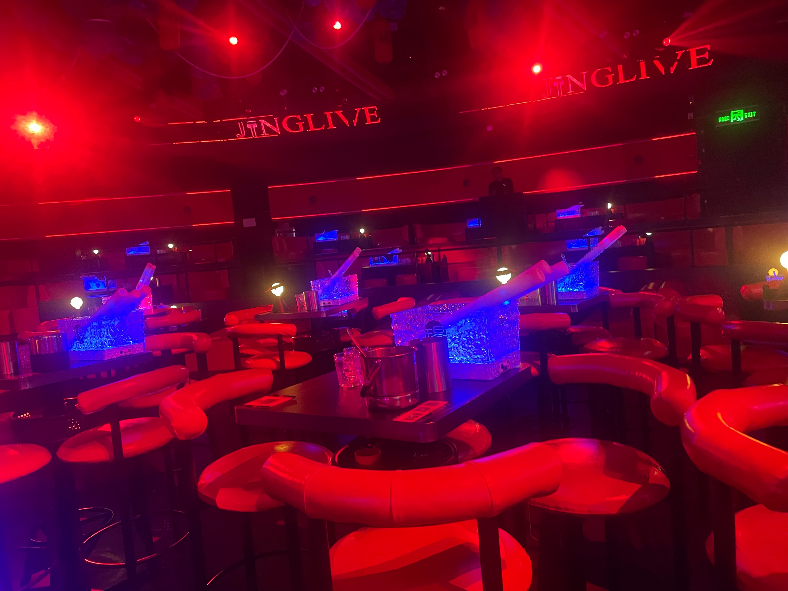 玉林商务ktv多少钱一个小时-容县ktv预定